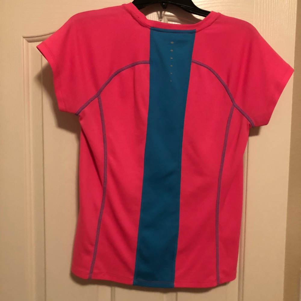 Performance Shirt - Picture 3 of 4